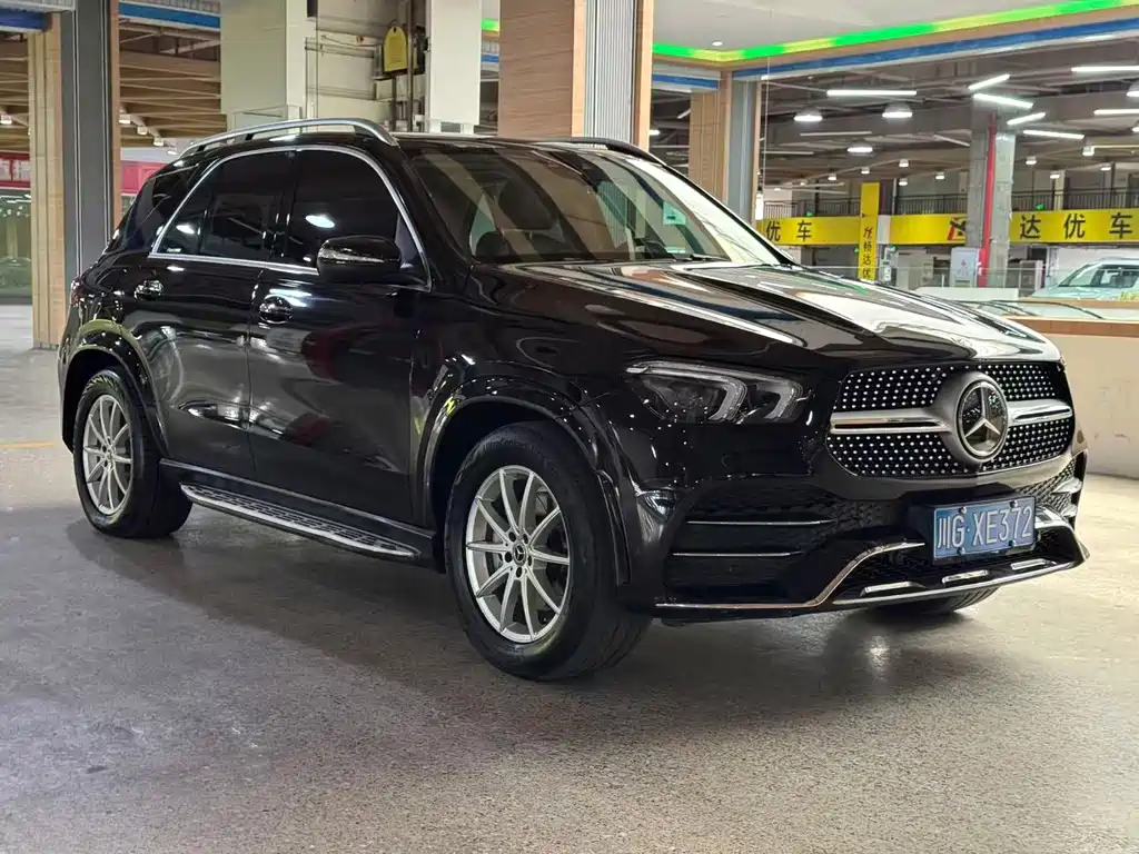 Mercedes-Benz GLE (Import) — миниатюра 3