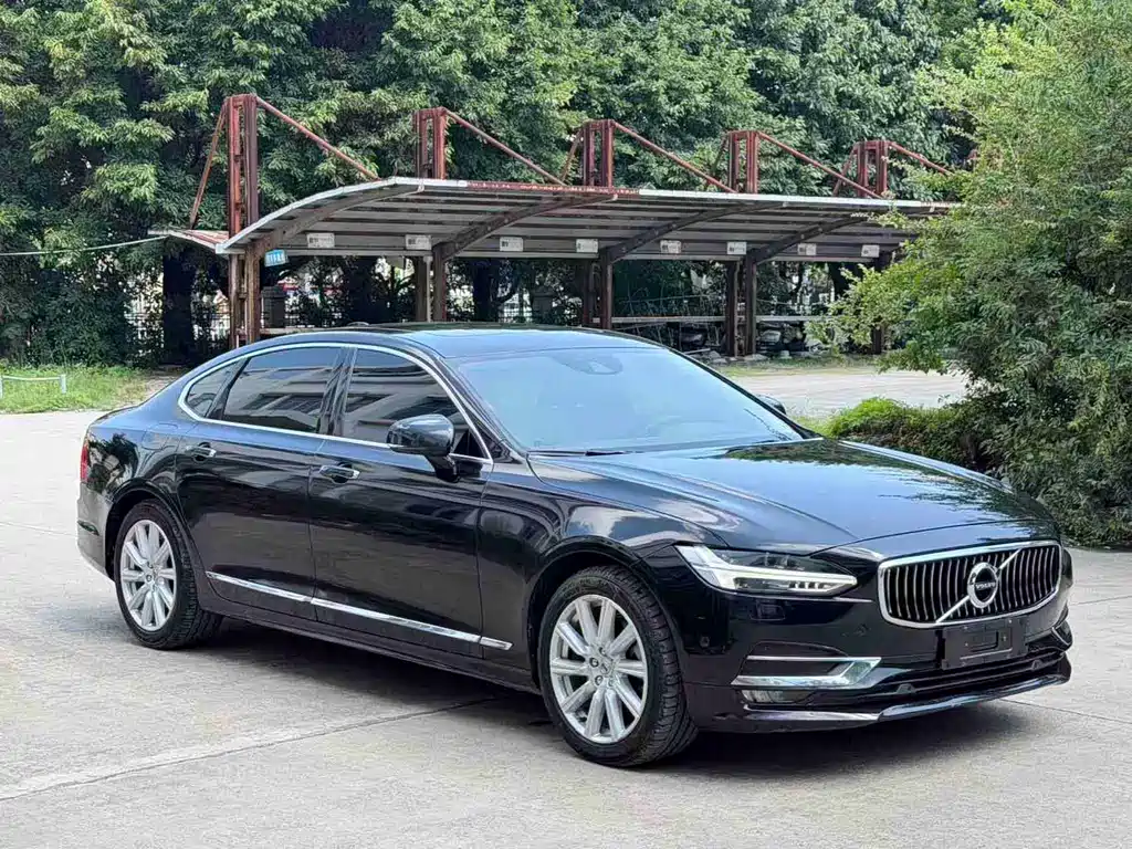 Volvo S90 — миниатюра 3