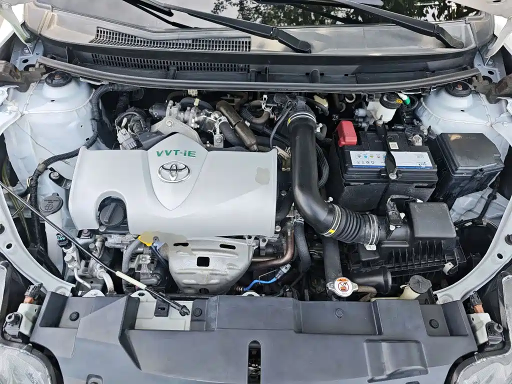 Toyota Yaris L — миниатюра 20