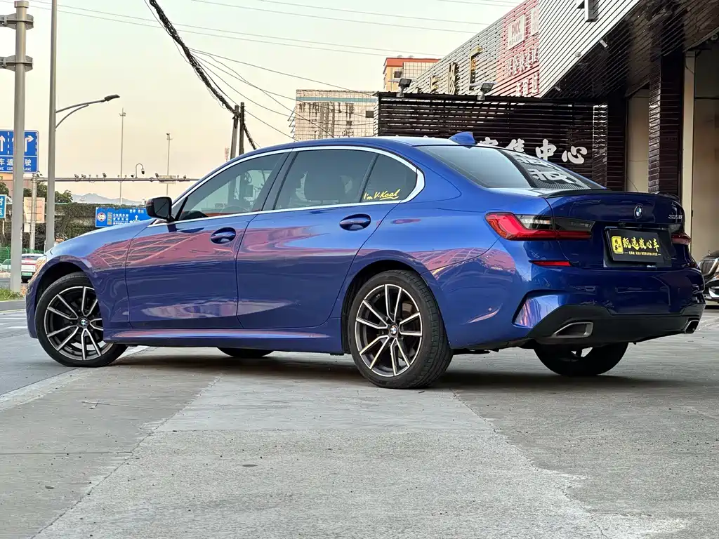 BMW 3 Series — миниатюра 4