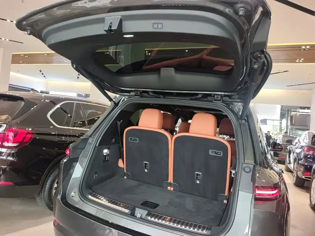 Li Auto Li L9 — миниатюра 19