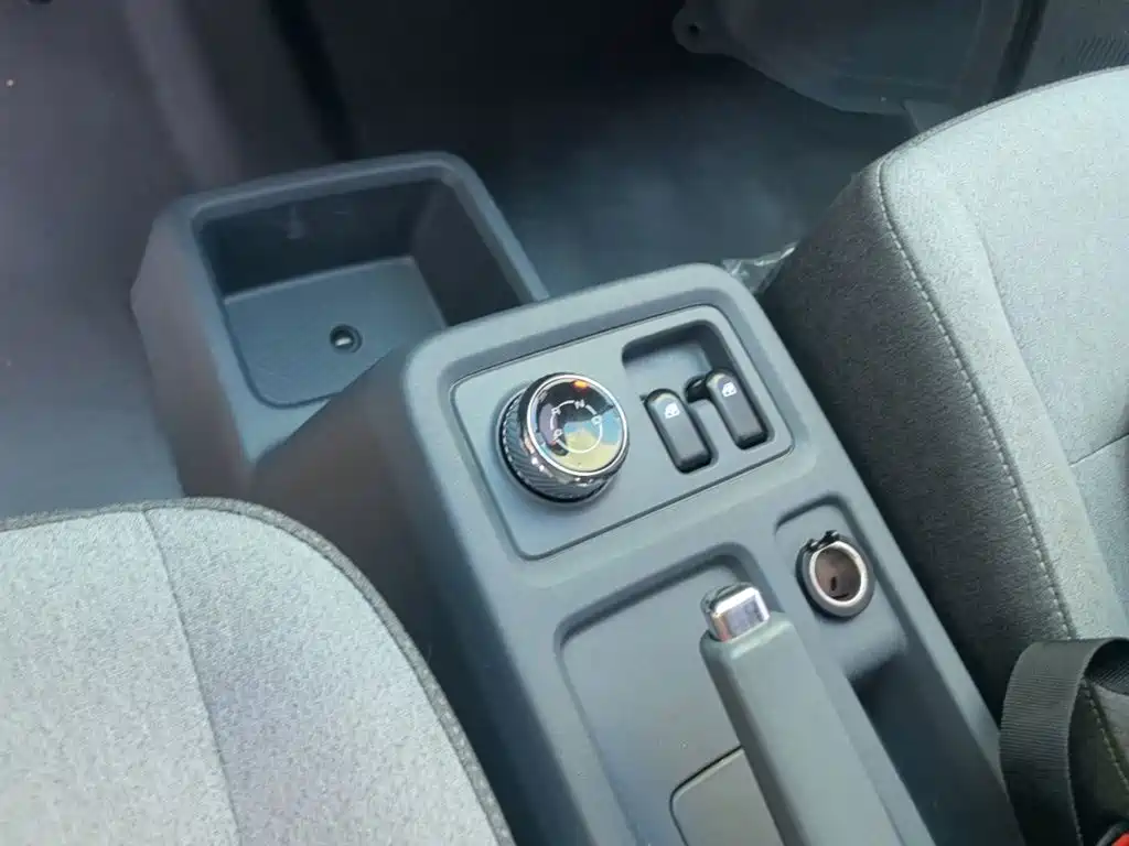 Wuling Yangguang — миниатюра 14