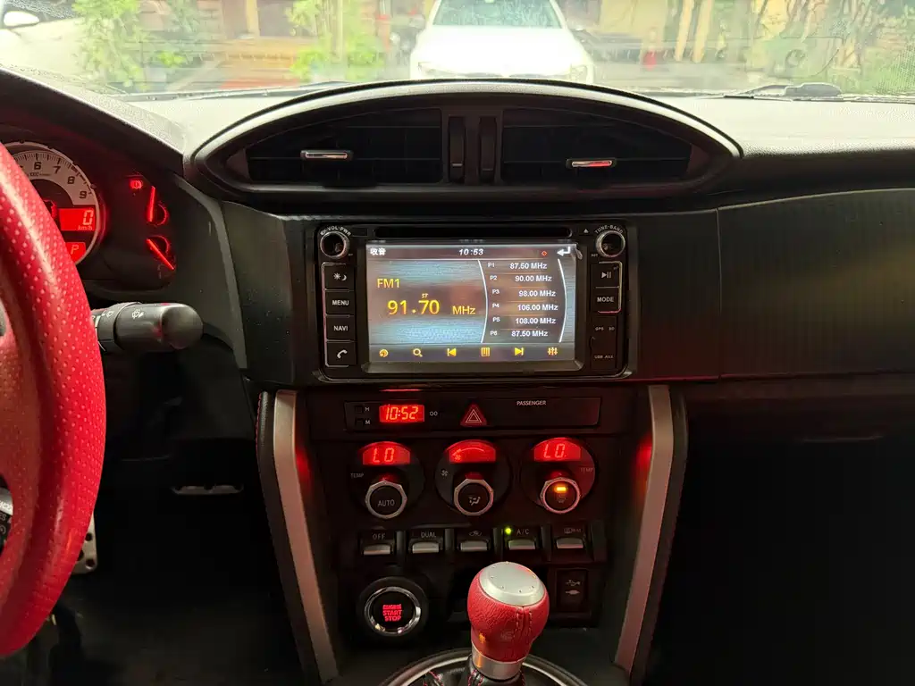 Toyota 86 — миниатюра 10