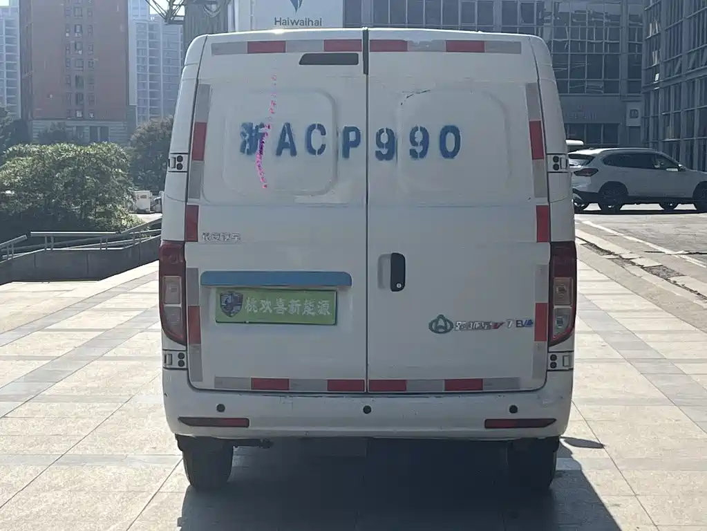 Kuayue Kuayue Star V7 EV — миниатюра 8