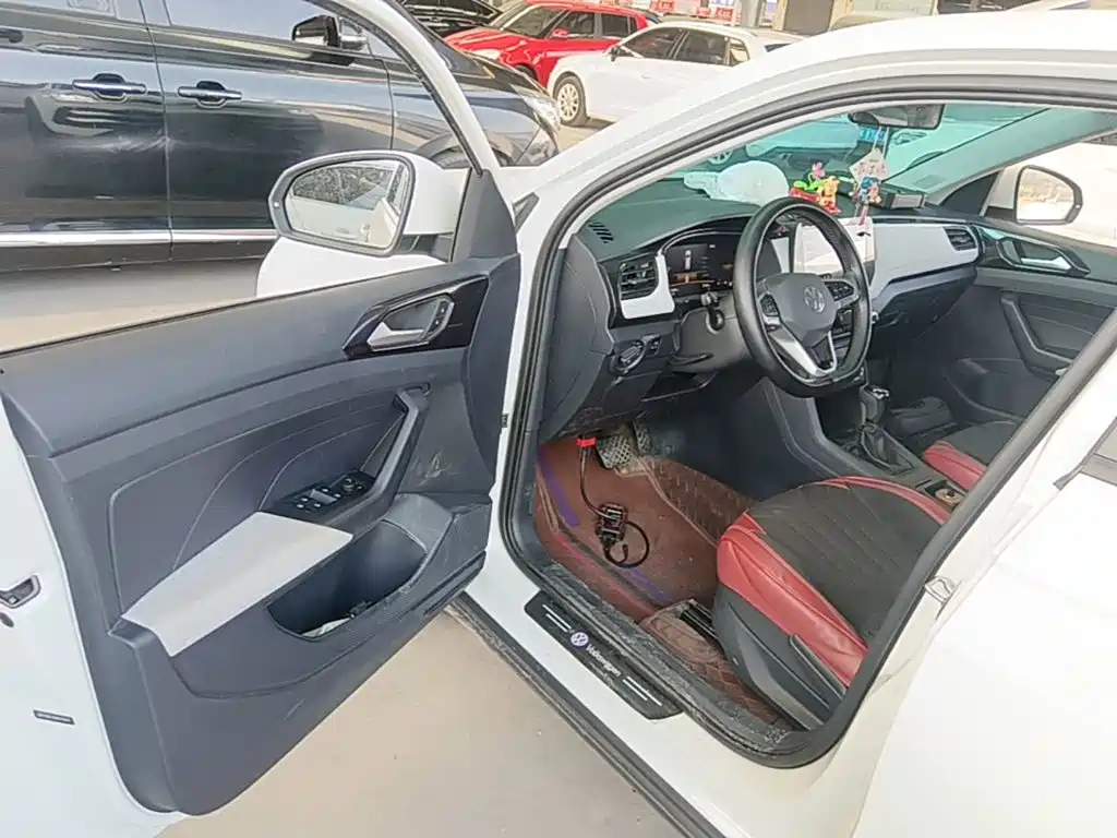 Volkswagen Tharu — миниатюра 16