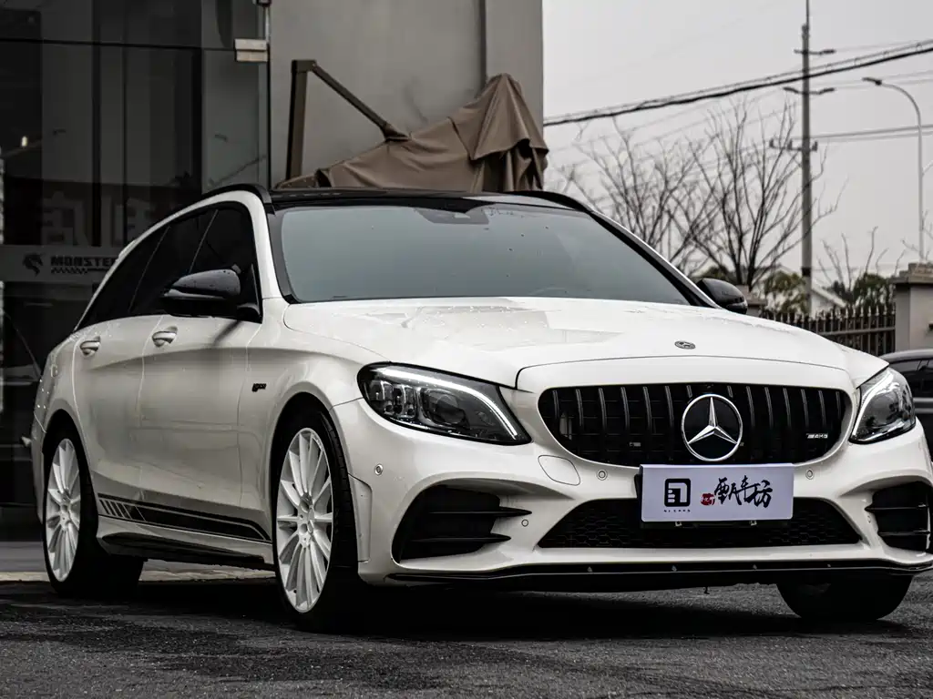 MERCEDES-BENZ C CLASS AMG