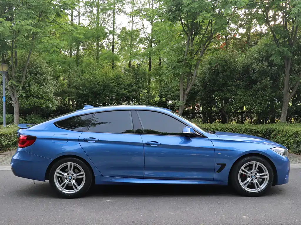 BMW 3 Series GT 3 GT 2020 320i M Sport