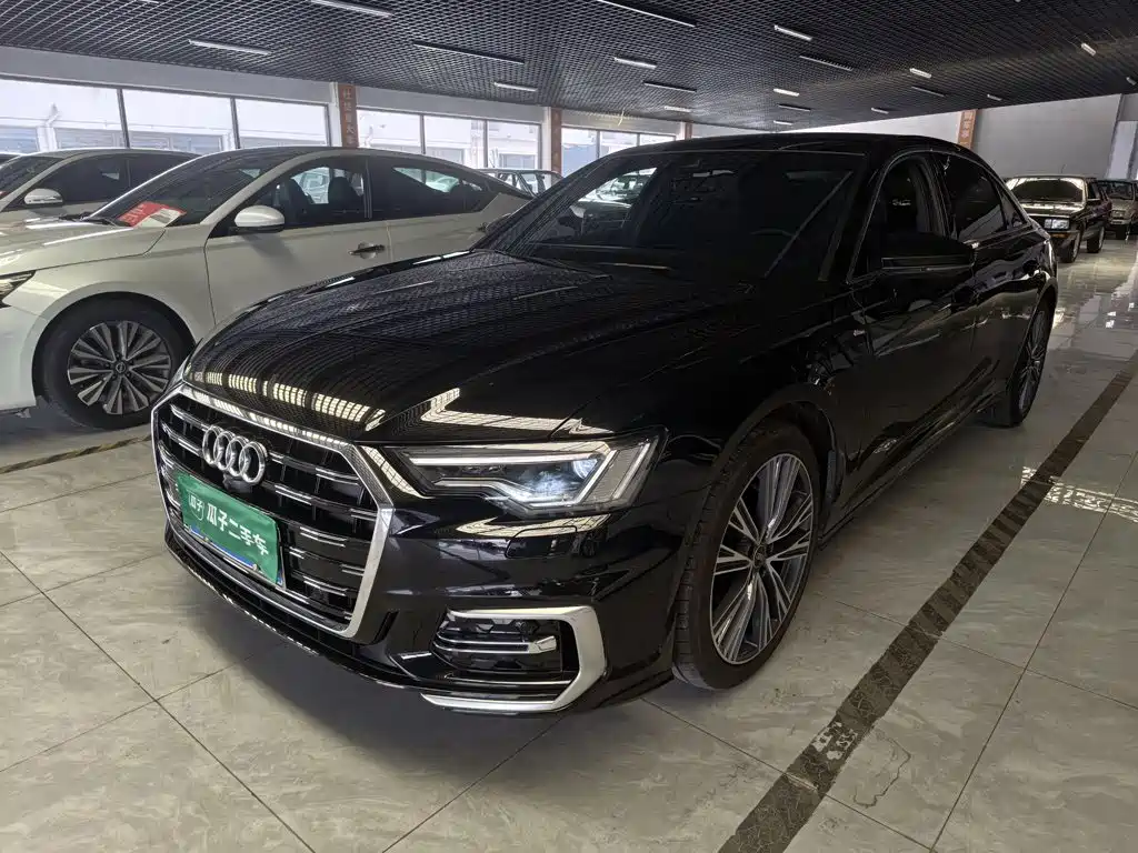 奥迪A6L 2024款 45 TFSI 臻选动感型 2024