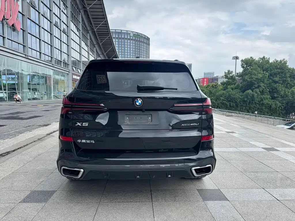 BMW X5 — миниатюра 11