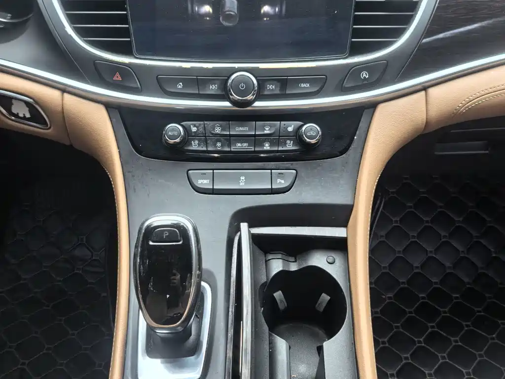 Buick LaCrosse — миниатюра 14