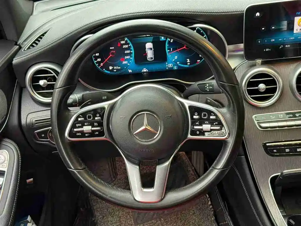 MERCEDES-BENZ GLC COUPE