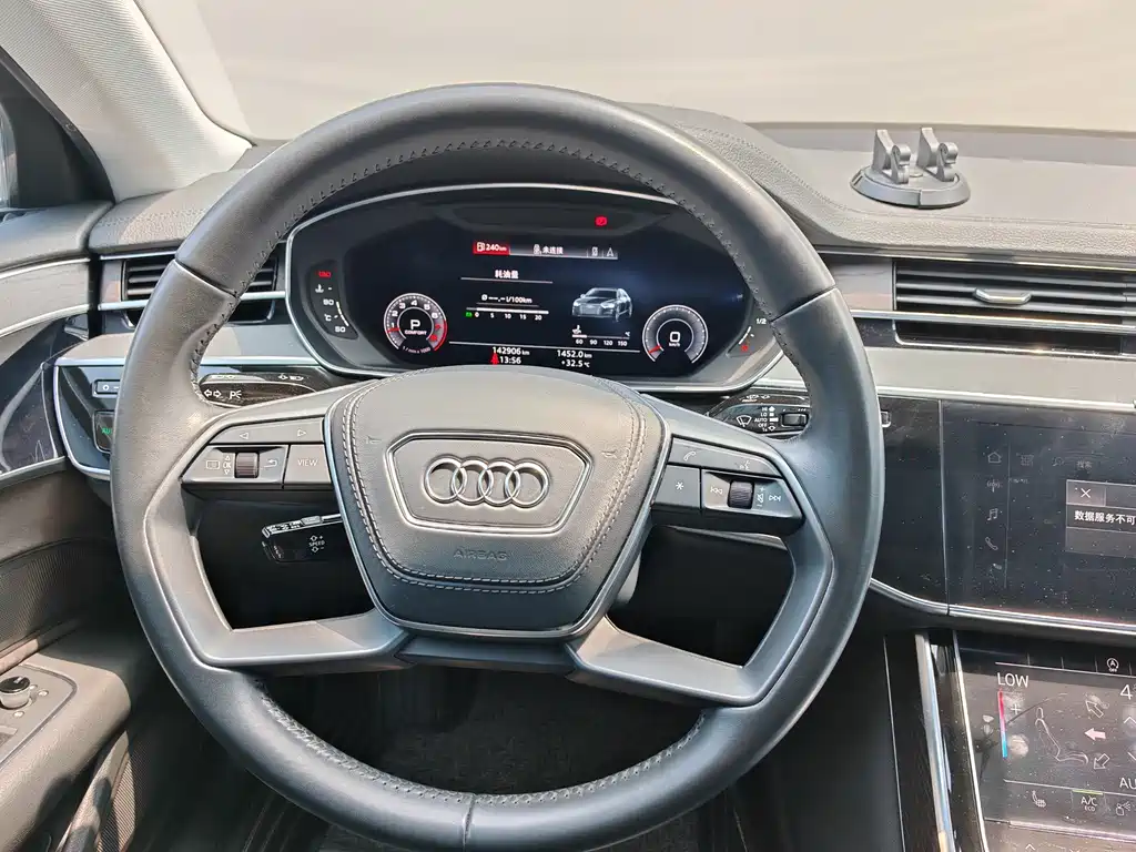 Audi A8 — фотографии объявления, Фото 10