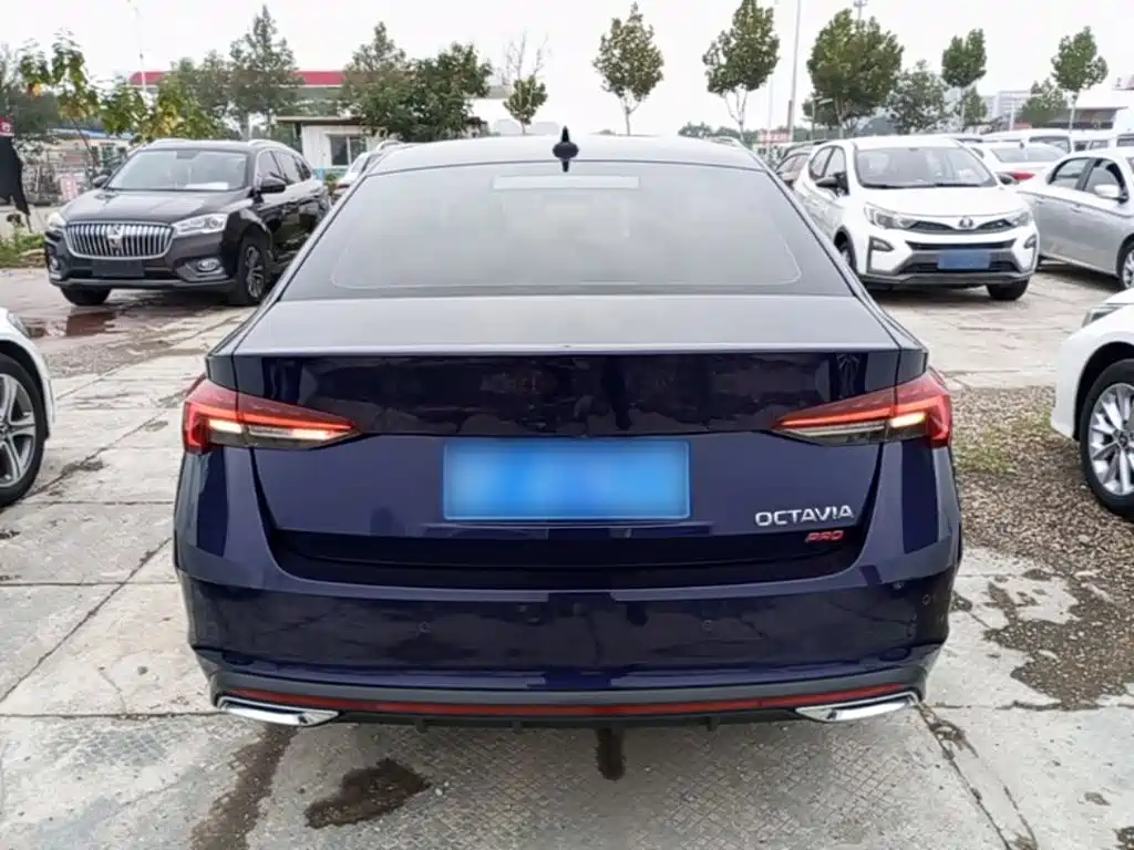 Skoda Octavia — миниатюра 6