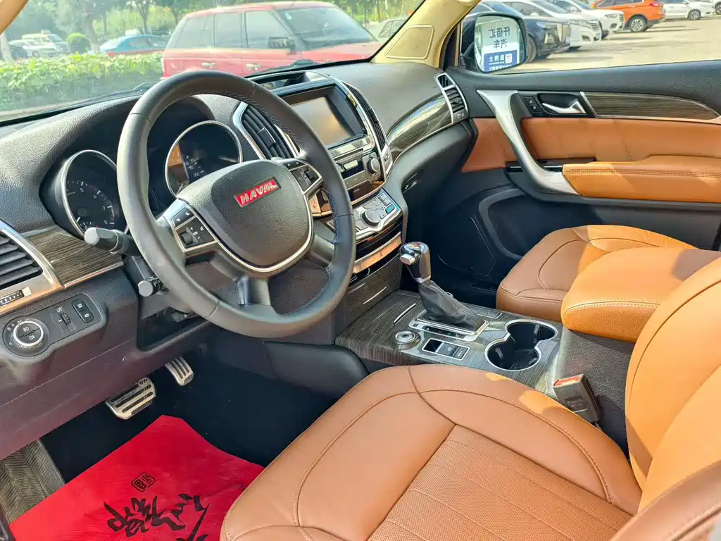 Haval H9 2015 2.0T Luxury 7 мест