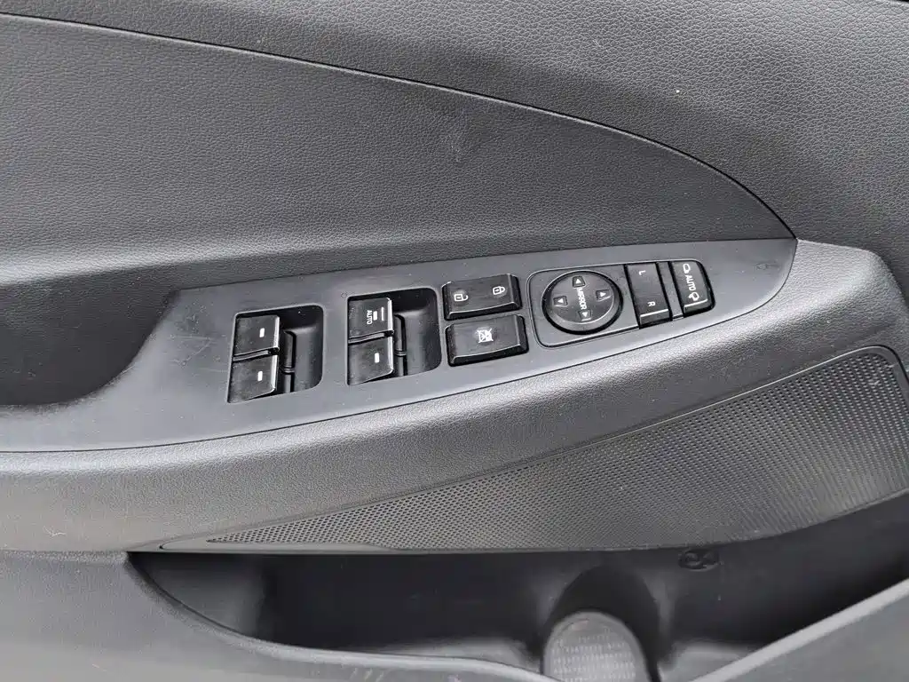 Hyundai Tucson — миниатюра 9