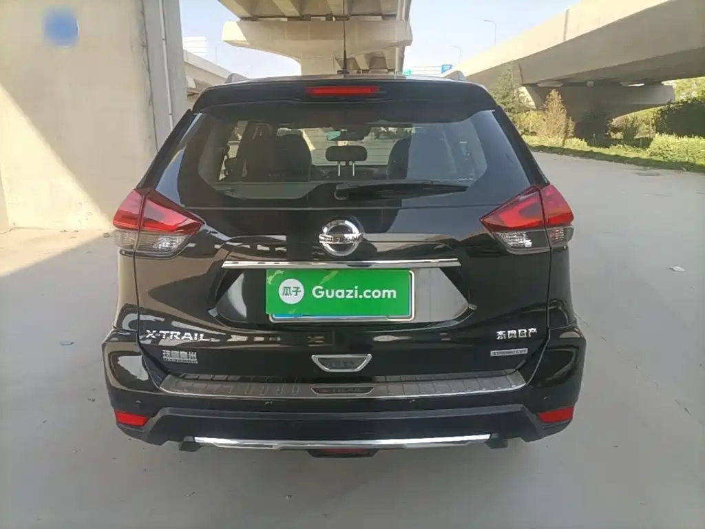 Nissan X-Trail — миниатюра 6