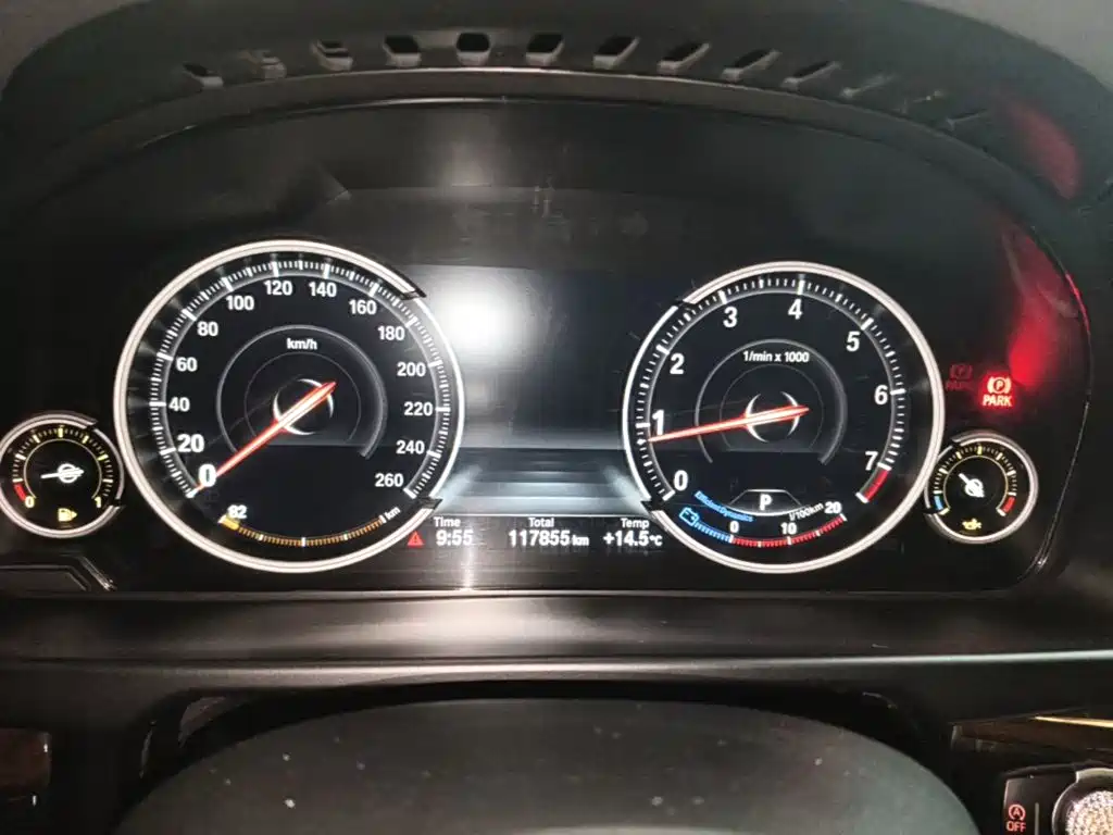 BMW X6 — миниатюра 12