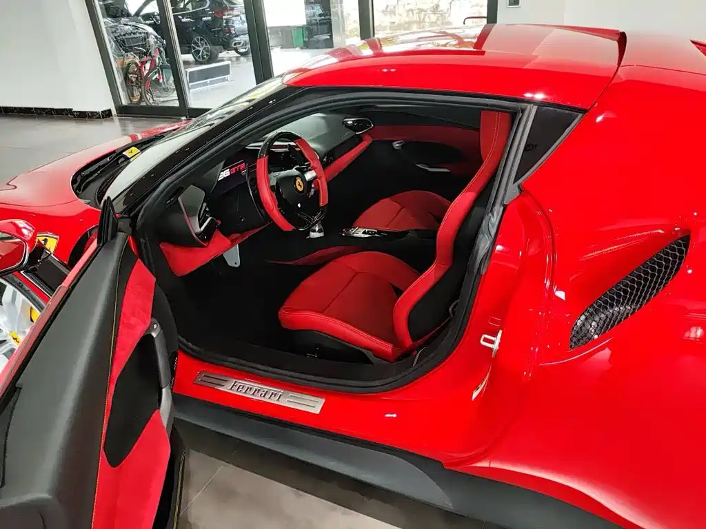 Ferrari 296 — миниатюра 6
