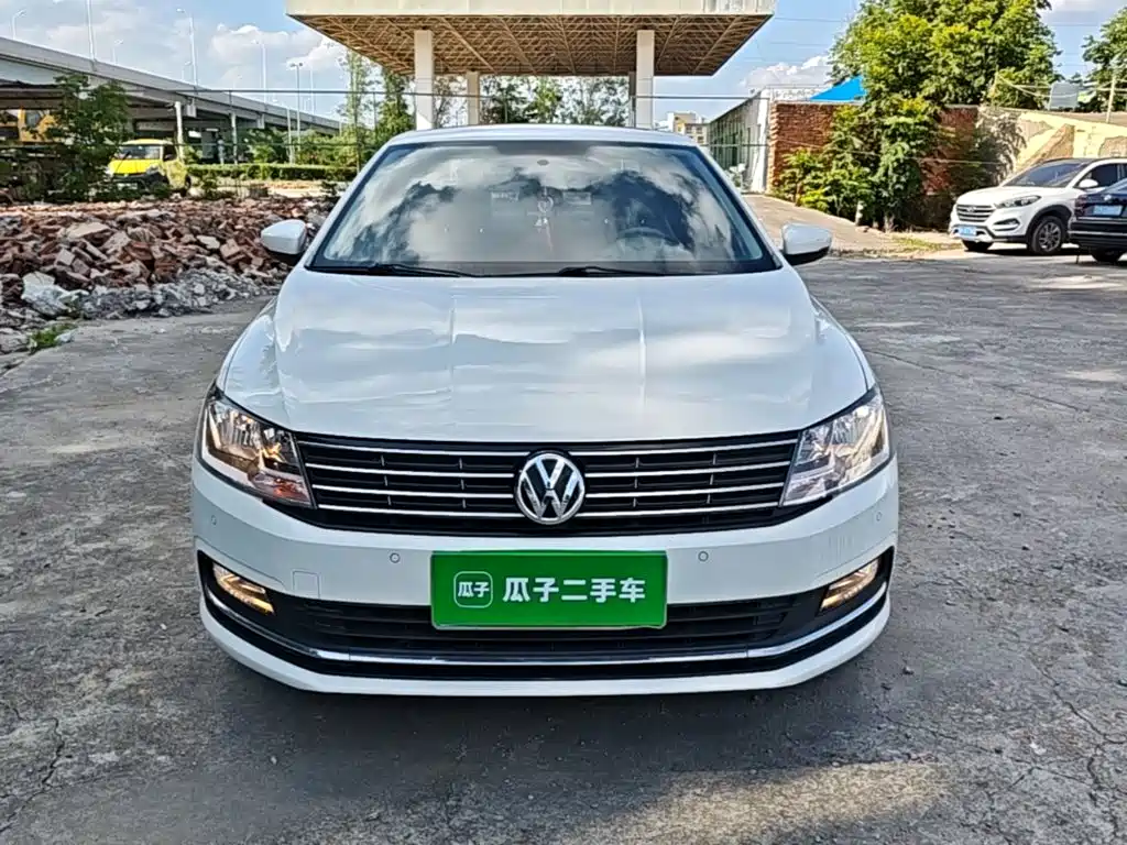 Volkswagen Lavida — миниатюра 3