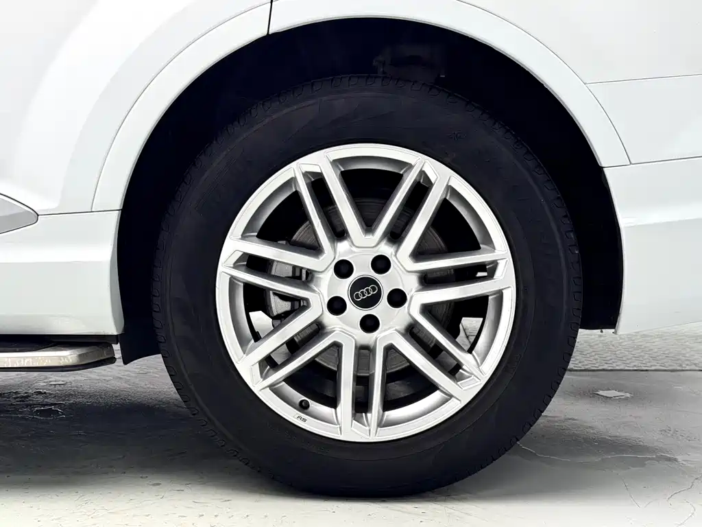 Audi Q7 2016 40 TFSI Comfort