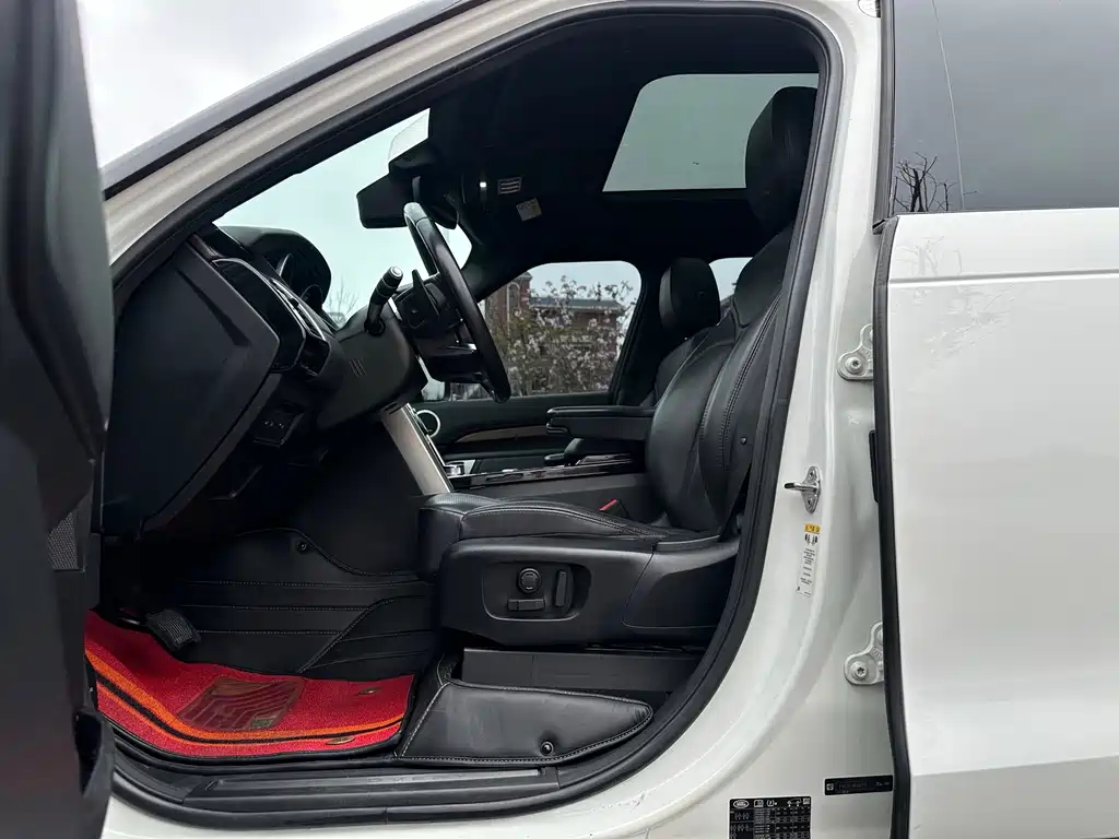 Land Rover Discovery 2017 3.0 SC V6 HSE