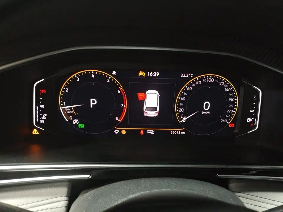 Volkswagen Tiguan L — миниатюра 4