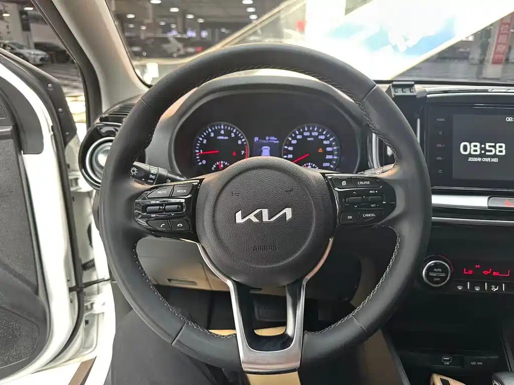 Kia KX1 — миниатюра 10