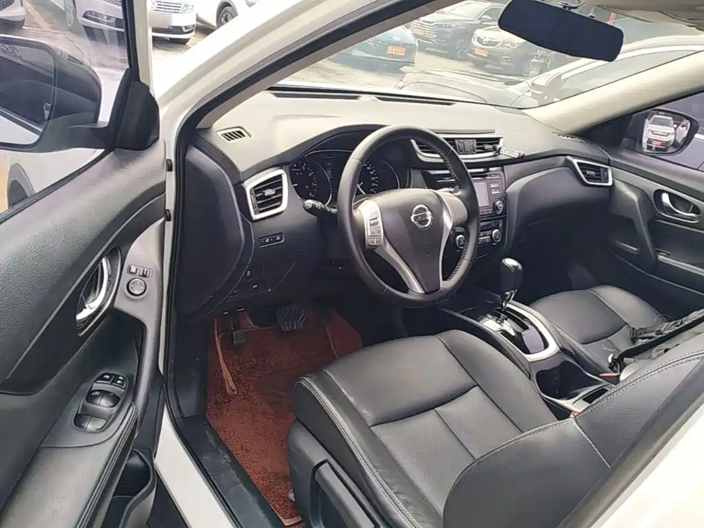 Nissan X-Trail — миниатюра 16