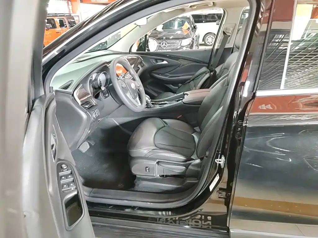 Buick Envision Plus — миниатюра 15
