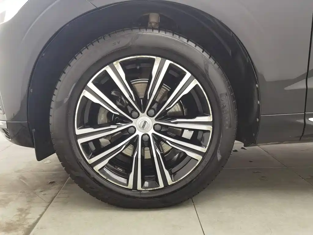 Volvo XC60 — миниатюра 17