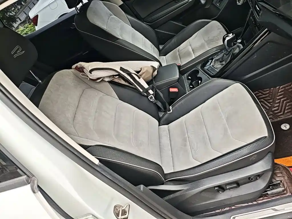 Volkswagen X — миниатюра 25
