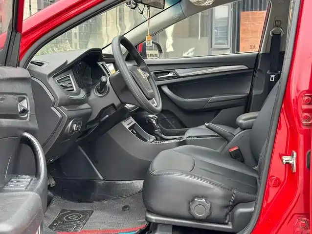 Roewe 360 — миниатюра 6