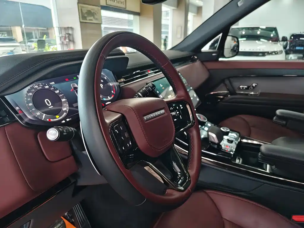 Land Rover Sport — миниатюра 8