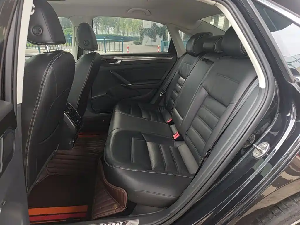 Volkswagen Passat — миниатюра 17