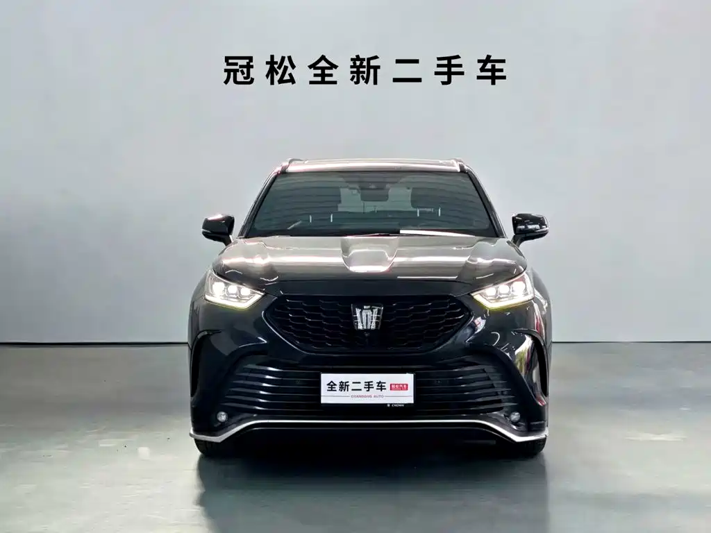 Toyota Crown Kluger — миниатюра 2
