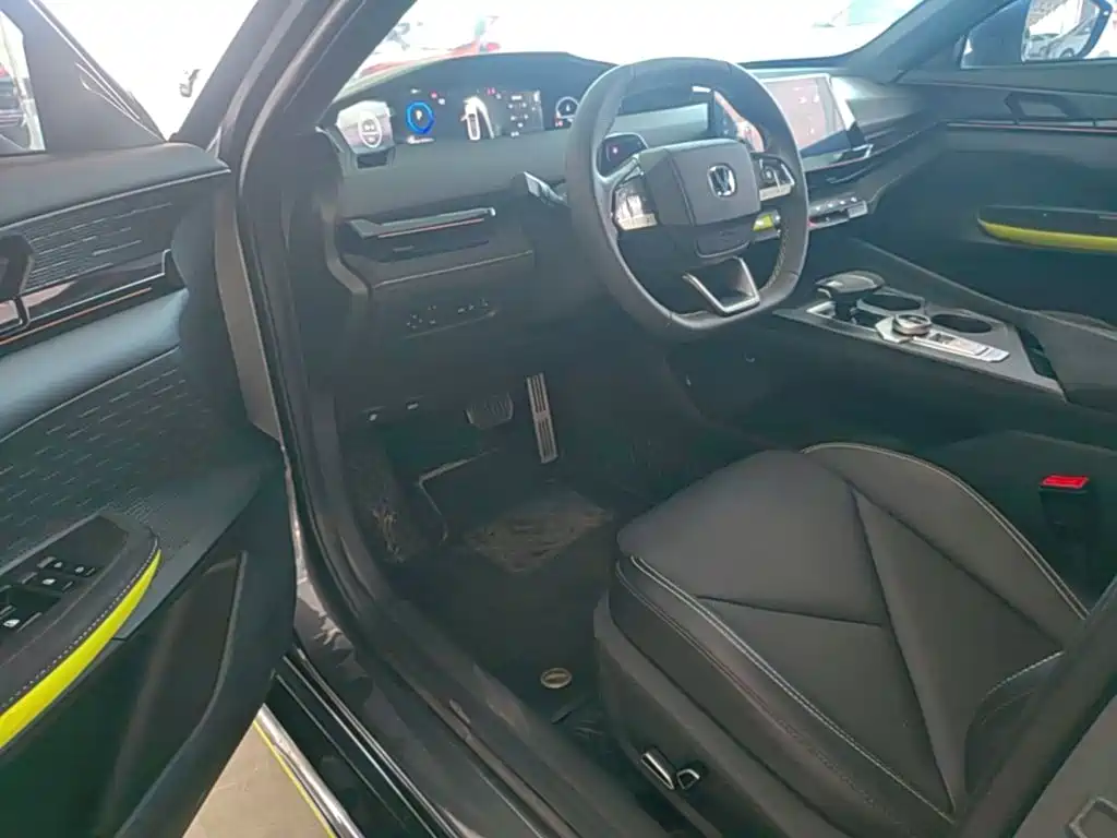 Changan UNI-V — миниатюра 16