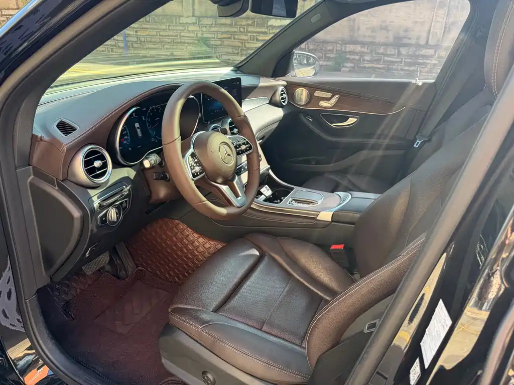 Mercedes-Benz GLC — миниатюра 4