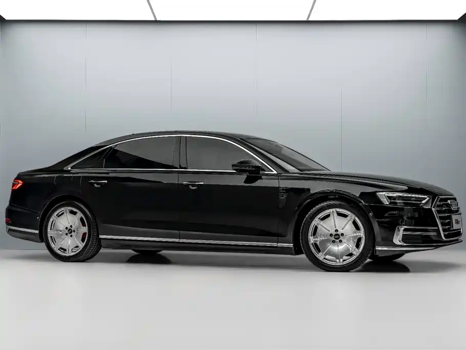 Audi A8 — миниатюра 3