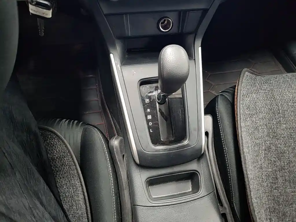 Nissan Sylphy — миниатюра 14
