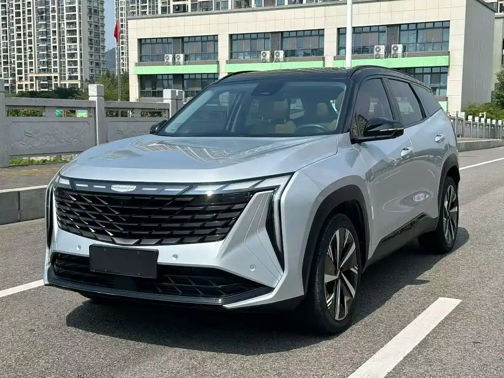 Geely Atlas L