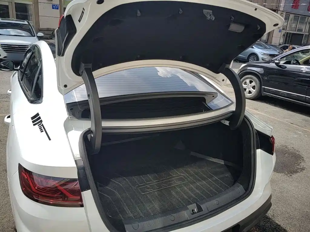 BYD Qin L — миниатюра 19