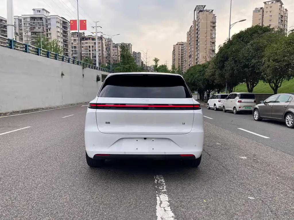 Li Auto Li L6 — миниатюра 15