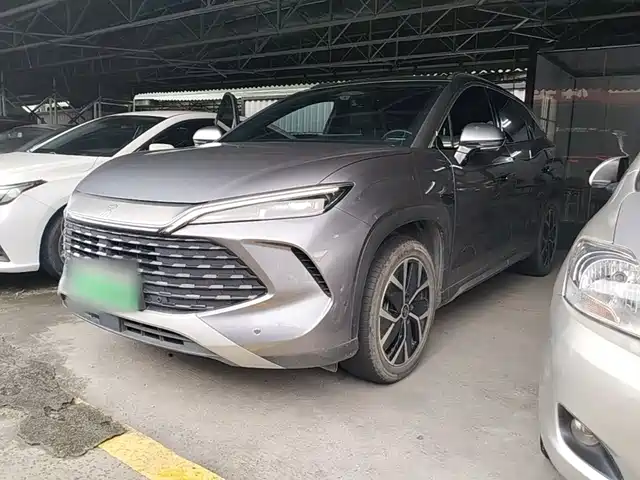 2025 BYD Song EV