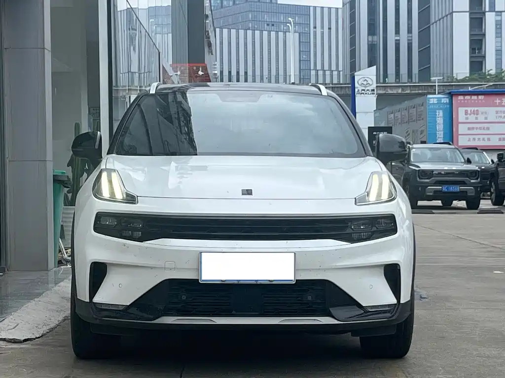 Lynk & Co 06 — миниатюра 2