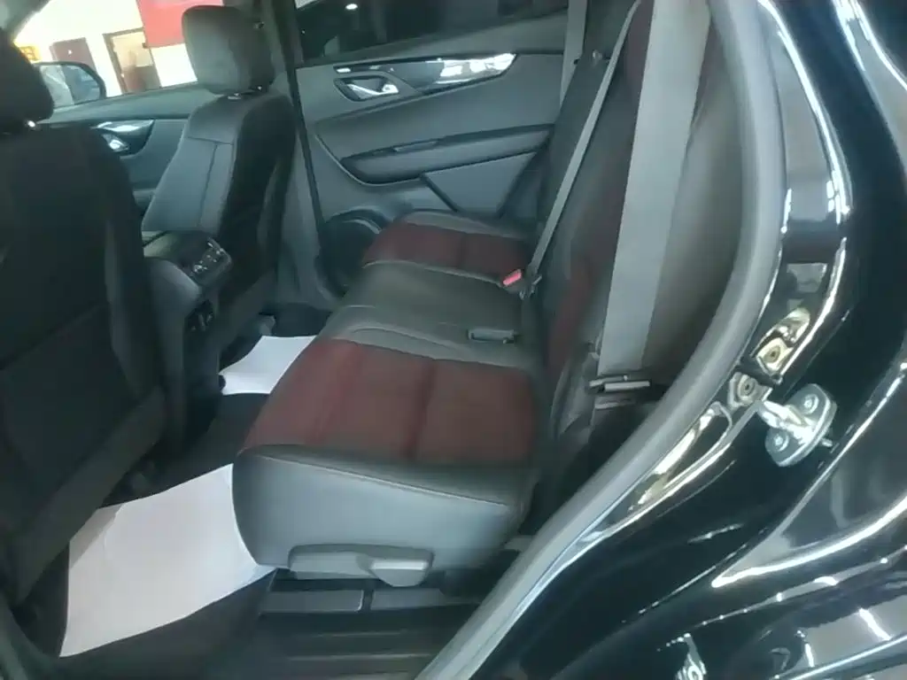 Chevrolet Blazer — миниатюра 17
