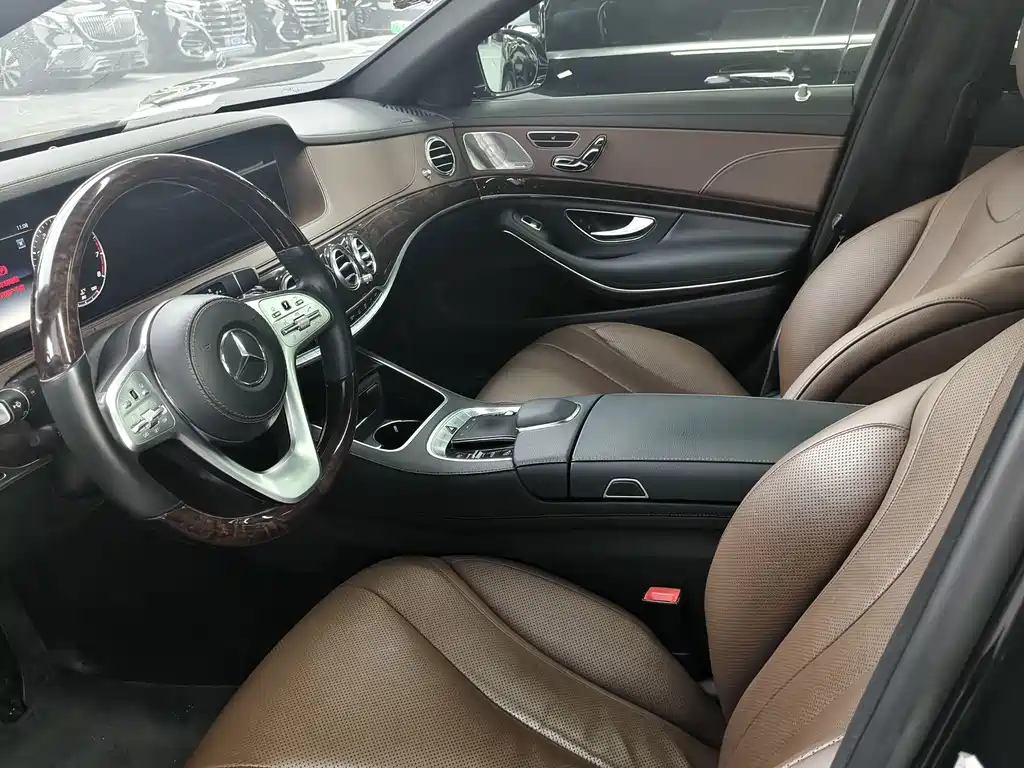 Mercedes-Benz S-Class — миниатюра 8