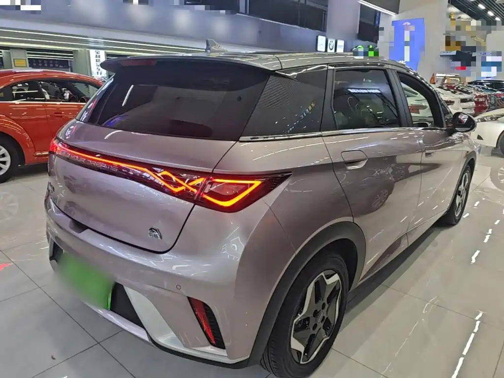BYD Dolphin — миниатюра 7