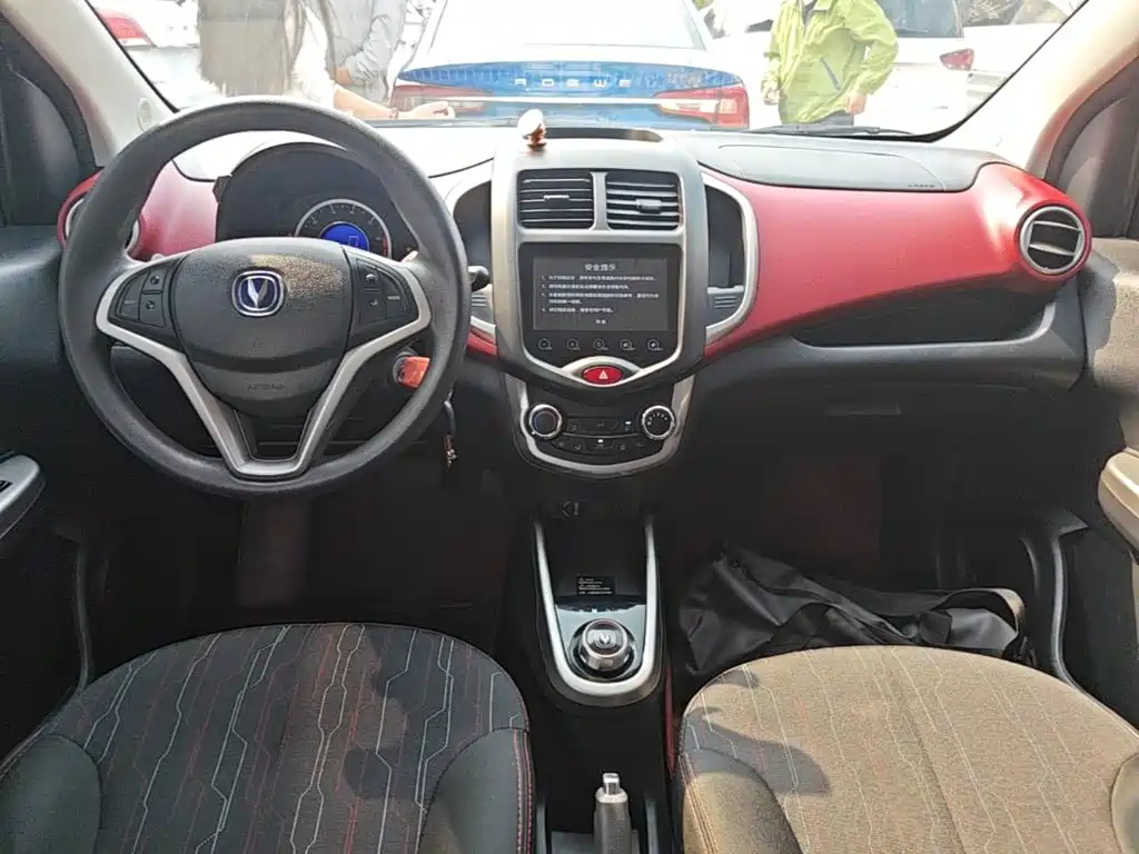 Changan BenBen — миниатюра 10
