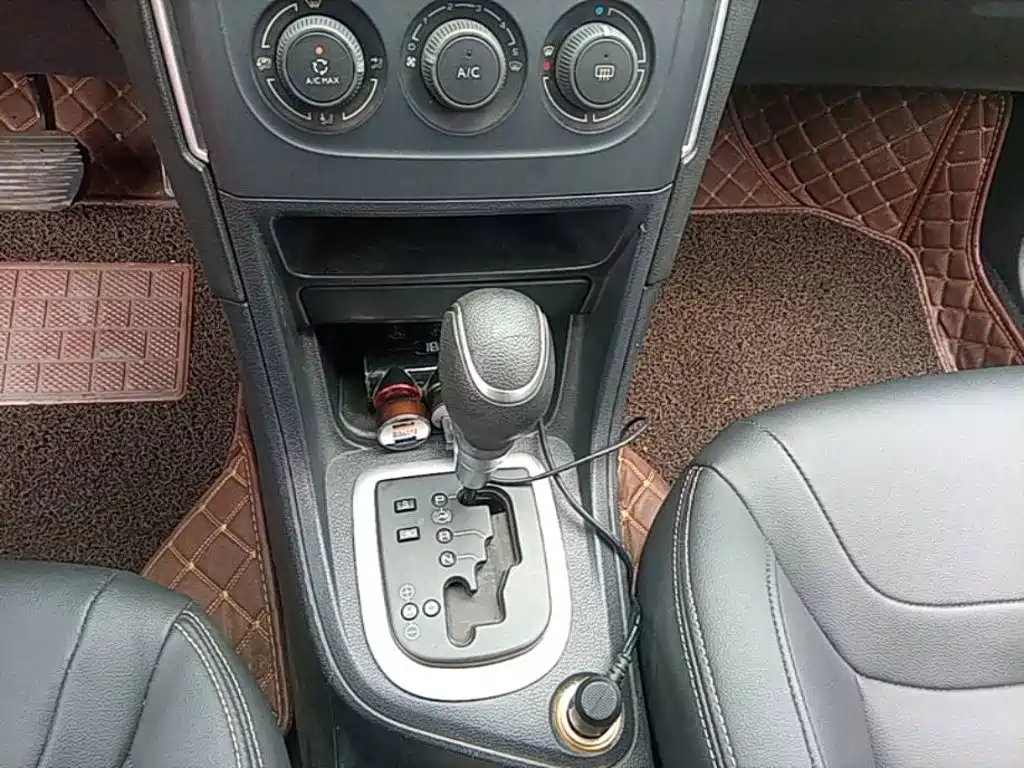 Peugeot 308 — миниатюра 14