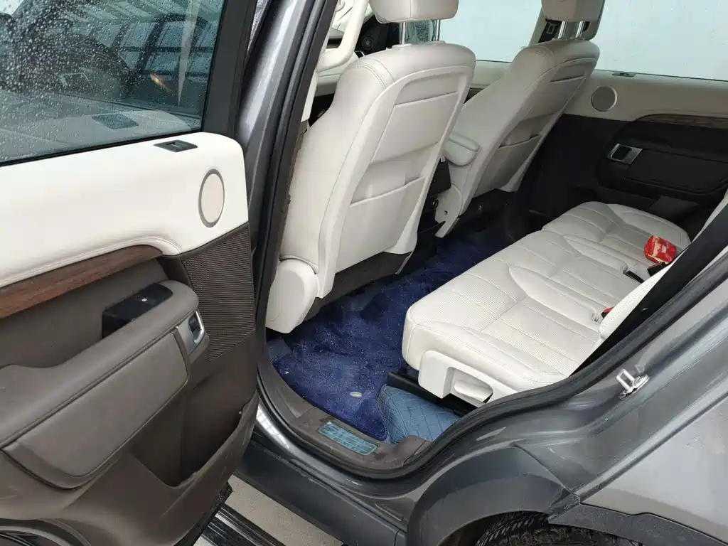 Land Rover Discovery — миниатюра 10